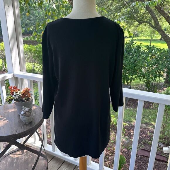 Misook Stretch Knit 3/4 Sleeve Crew - Picture 2 of 4